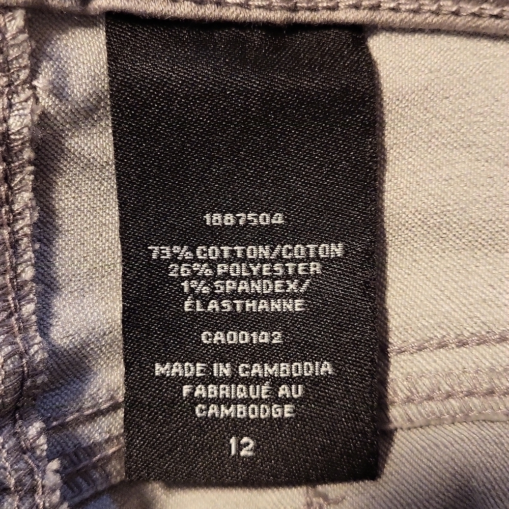 Nygard Slim Leg Skinny Crop Pant Size 12 - Picture 7 of 7